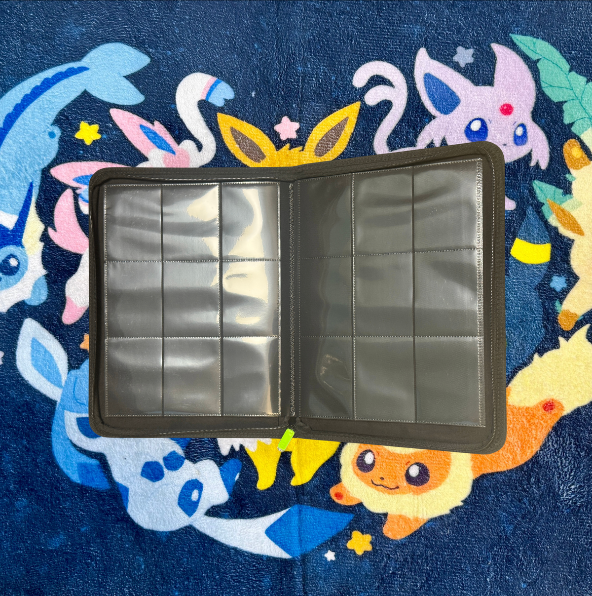 Pokémon Binder - EV3.5: 151 (Promo)